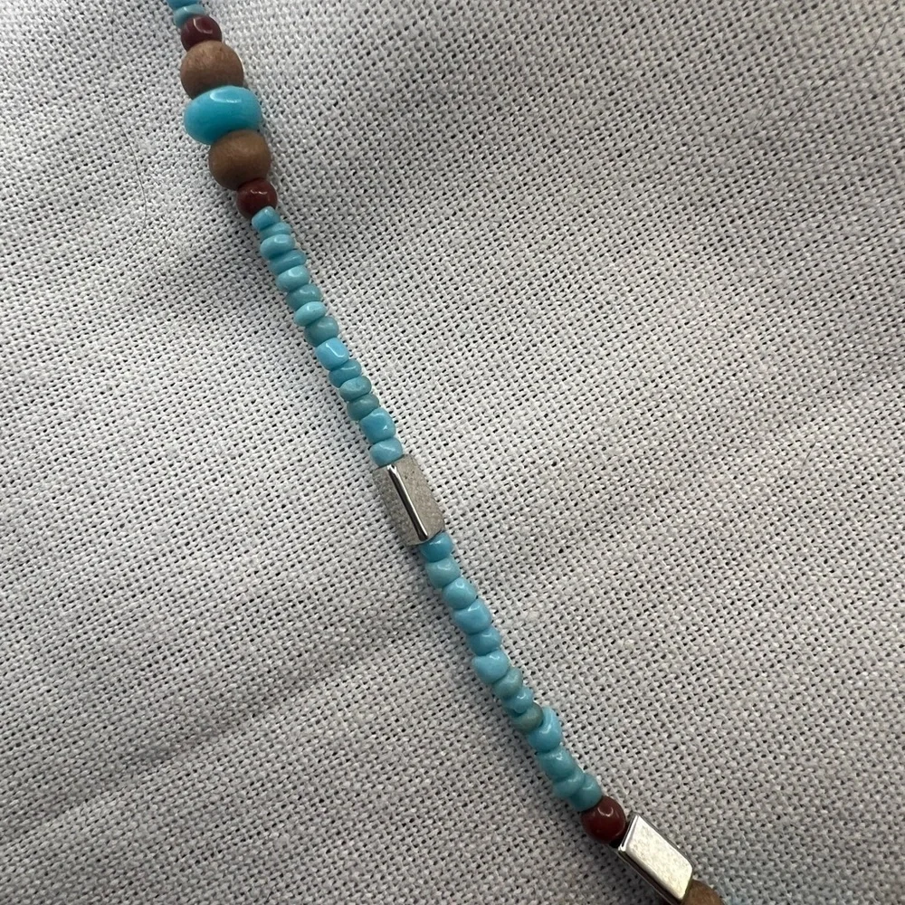Avon Turquoise color seed pearls feather drop necklace